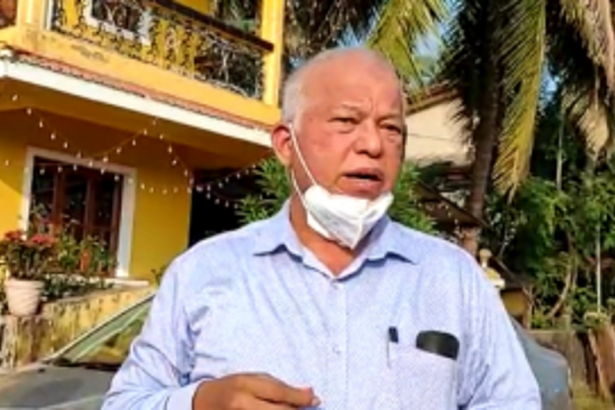 MLA distributes   masks,   sanitisers