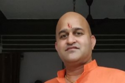 MLA trying to fool people over river issues: Shiv Sena