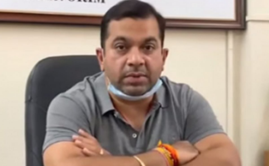 MLA wants CM to quit  on corruption charges