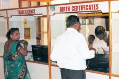 MMC BLINKS, but  CITIZENS UNMOVED