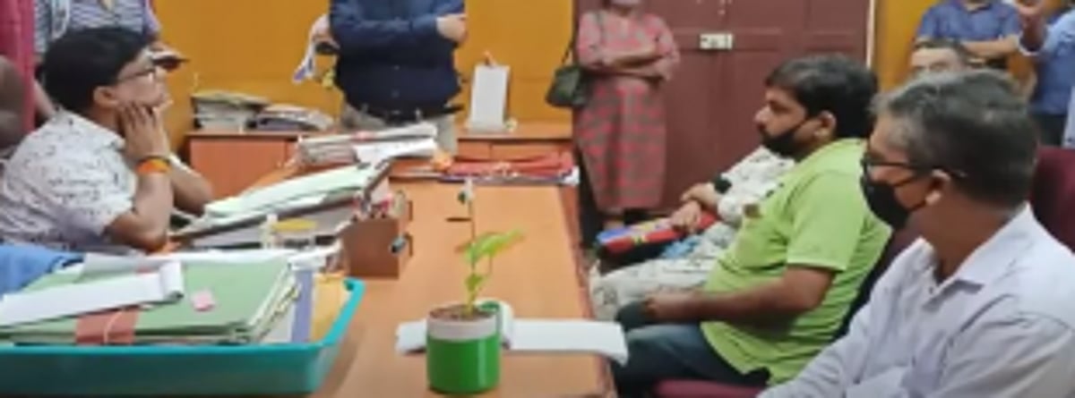 MMC CO assures new market vendors  of solving urgent nature problems