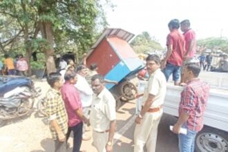 MMC carries out  anti-encroachment drive at Mangor, Varunapuri