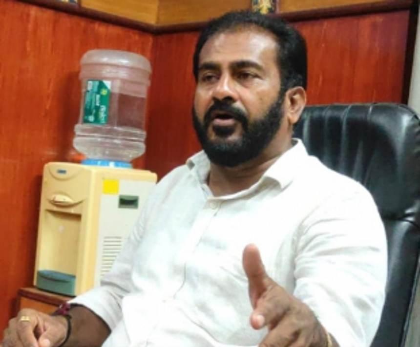 MMC councillor Mahesh Amonkar alleges illegalities at Gandhi Market over subletting of shops 1 MMC councillor Mahesh Amonkar alleges illegalities at Gandhi Market over subletting of shops