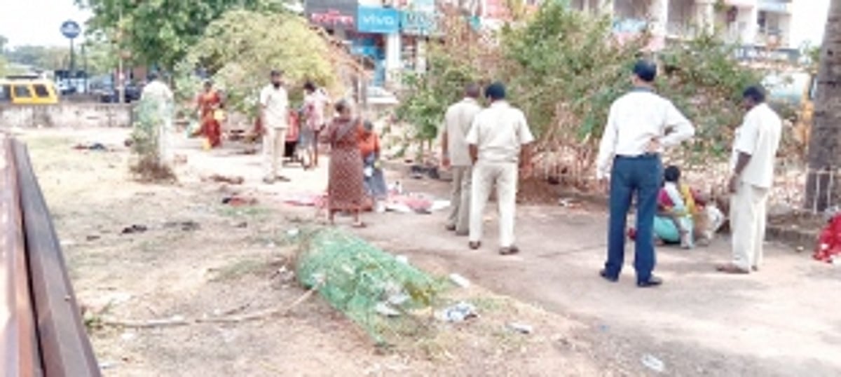 MMC cracks whip on illegal  business activities in Fatorda