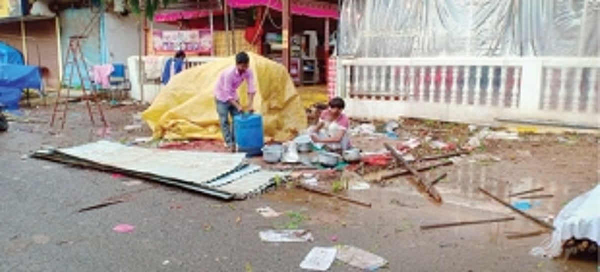 MMC fails to keep Saptah fair plastic free