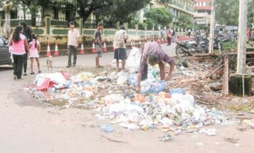 MMC struggling to keep door-to-door waste collection project in Margao going 1 MMC struggling to keep door-to-door waste collection project in Margao going