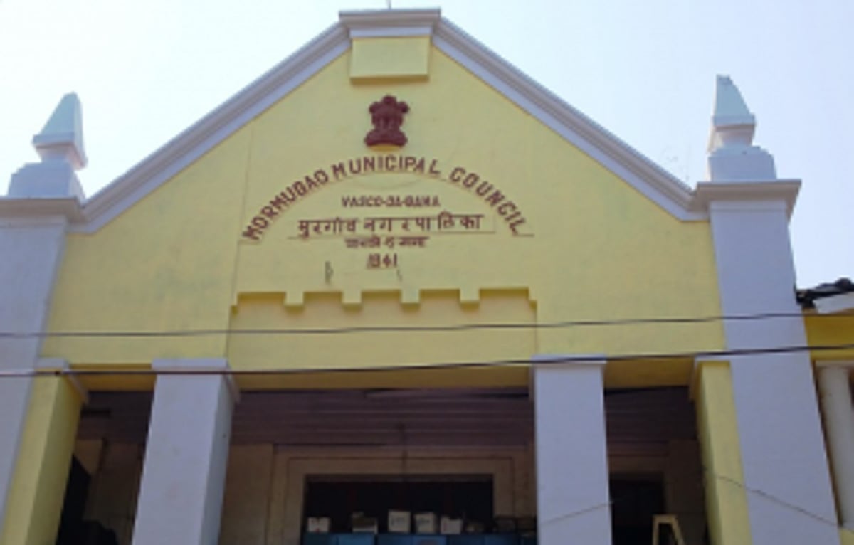 MMC yet to pay retired workers  pending dues