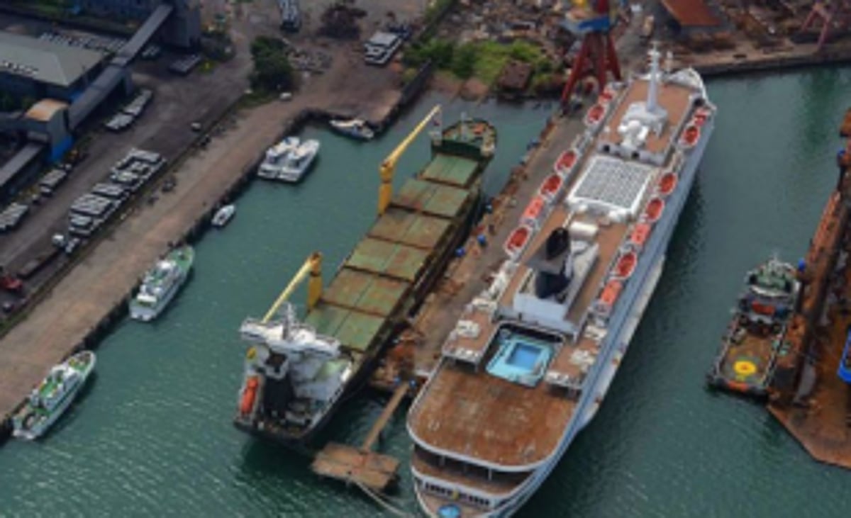 MPA Dy Chairman washes hands off double tracking, says; ore transportation for K’taka earning revenue