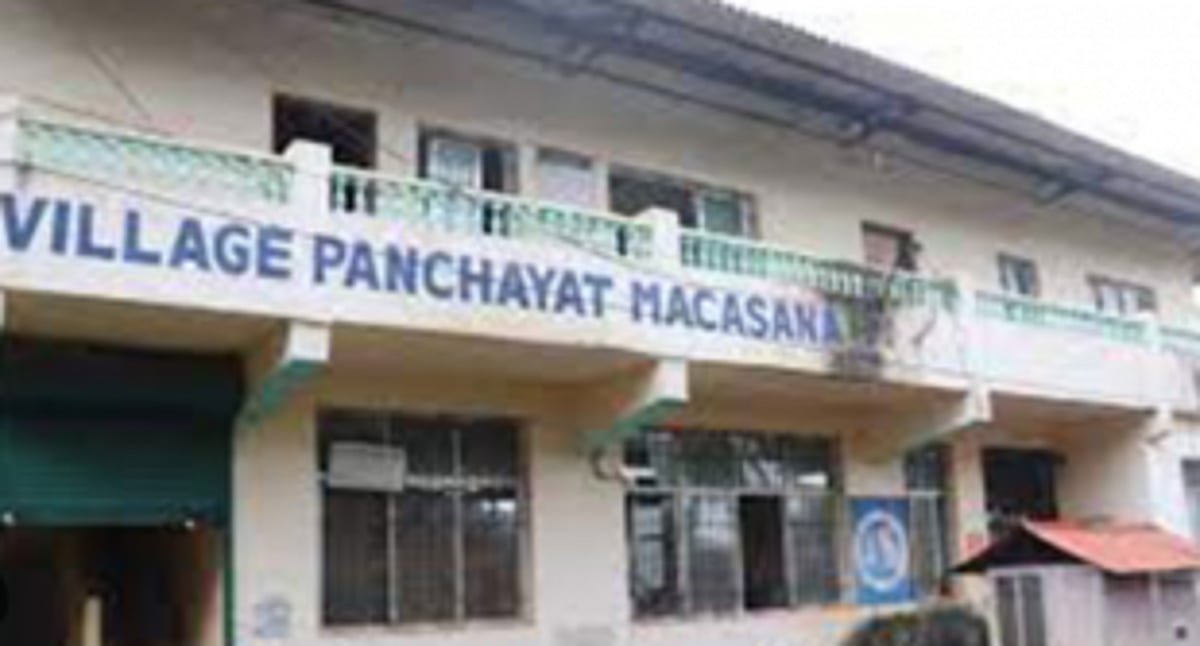 Macazana villagers oppose shopping complex where heritage primary school exists