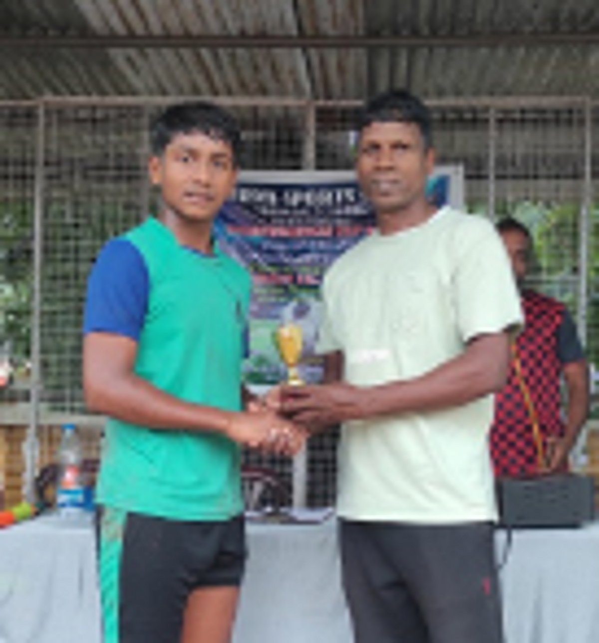 Mae dos Pobres HS, Marina English HS move ahead