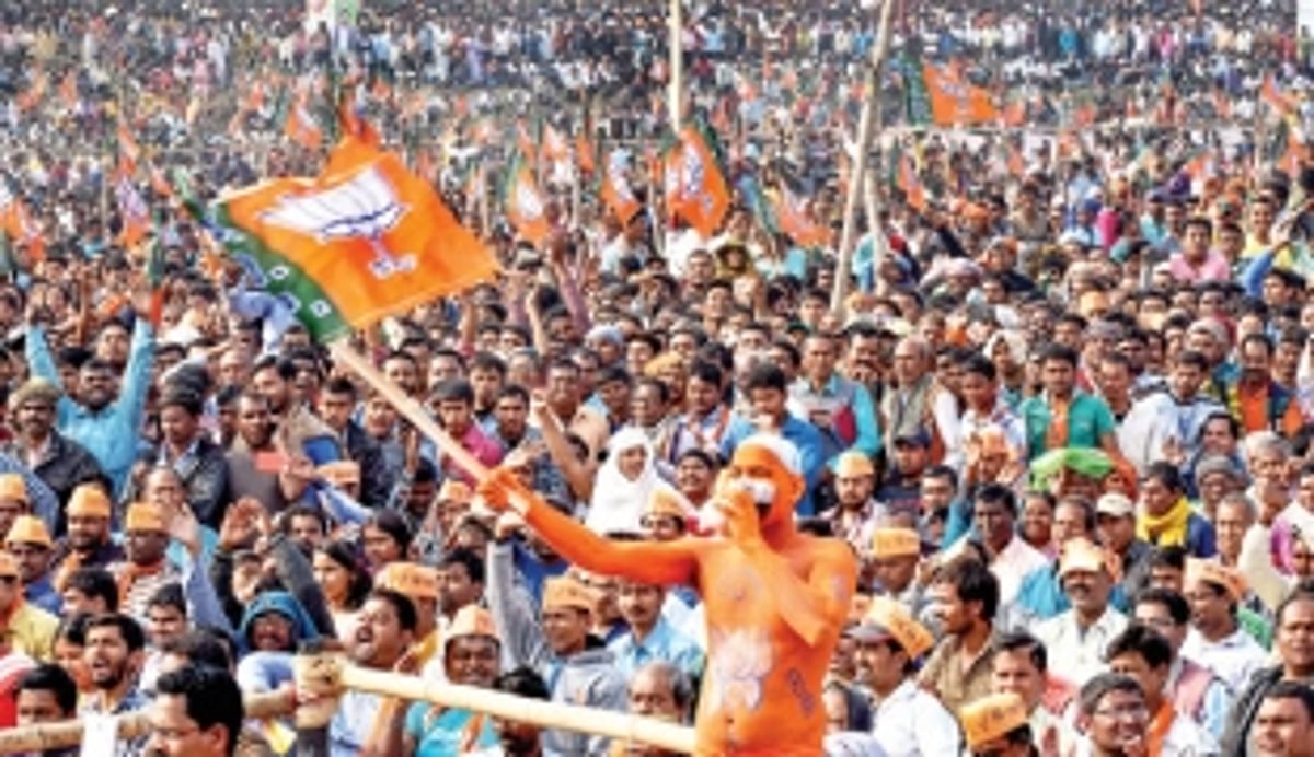 Mahagathbandhan is of 'greed and lust': Amit Shah