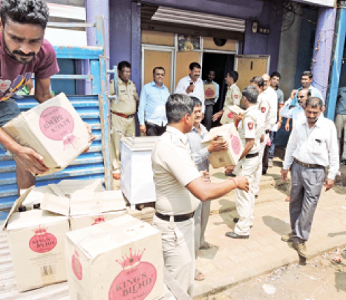 Maharashtra excise dept raids 3 Margao premises