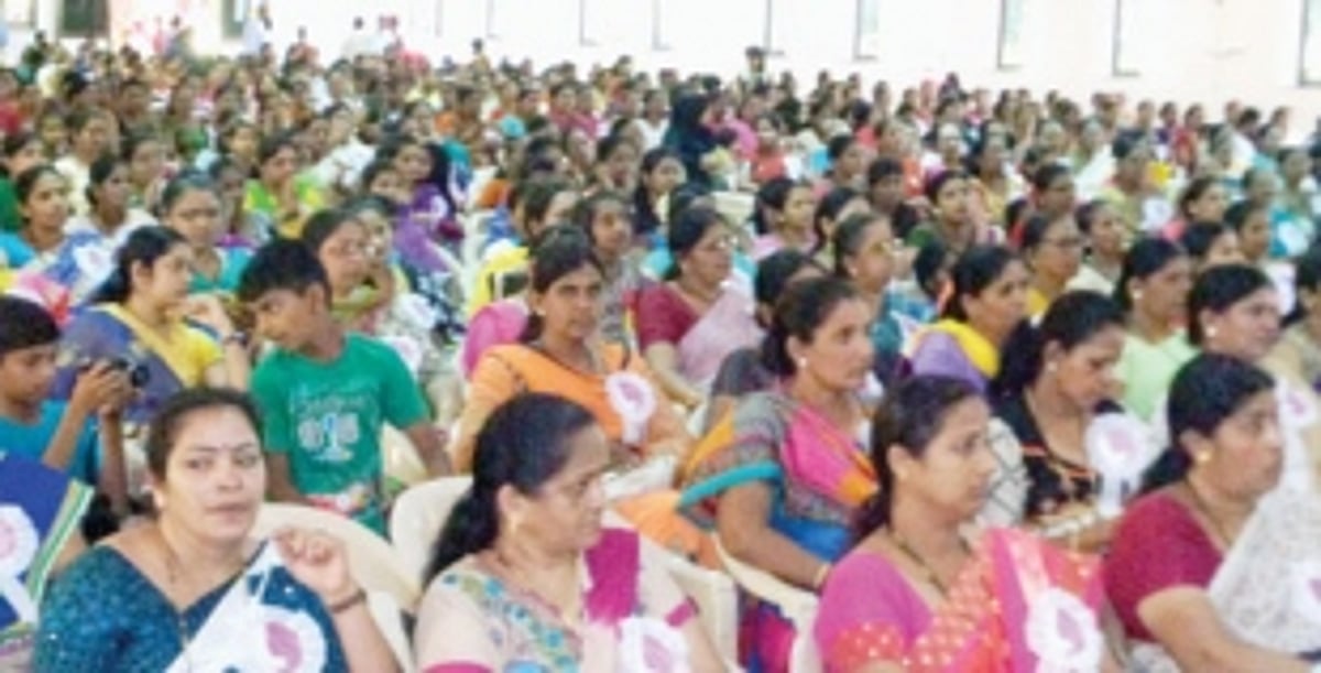 Mahila Cong urges women to vote out BJP