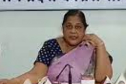 Mahila Congress demands  roll-back in LPG, fuel prices