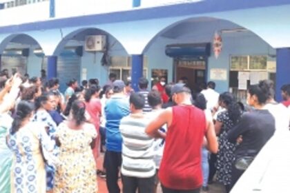 Maina-Curtorim farmers march in protest, push p’yat to scrap licence to lakeside villa project