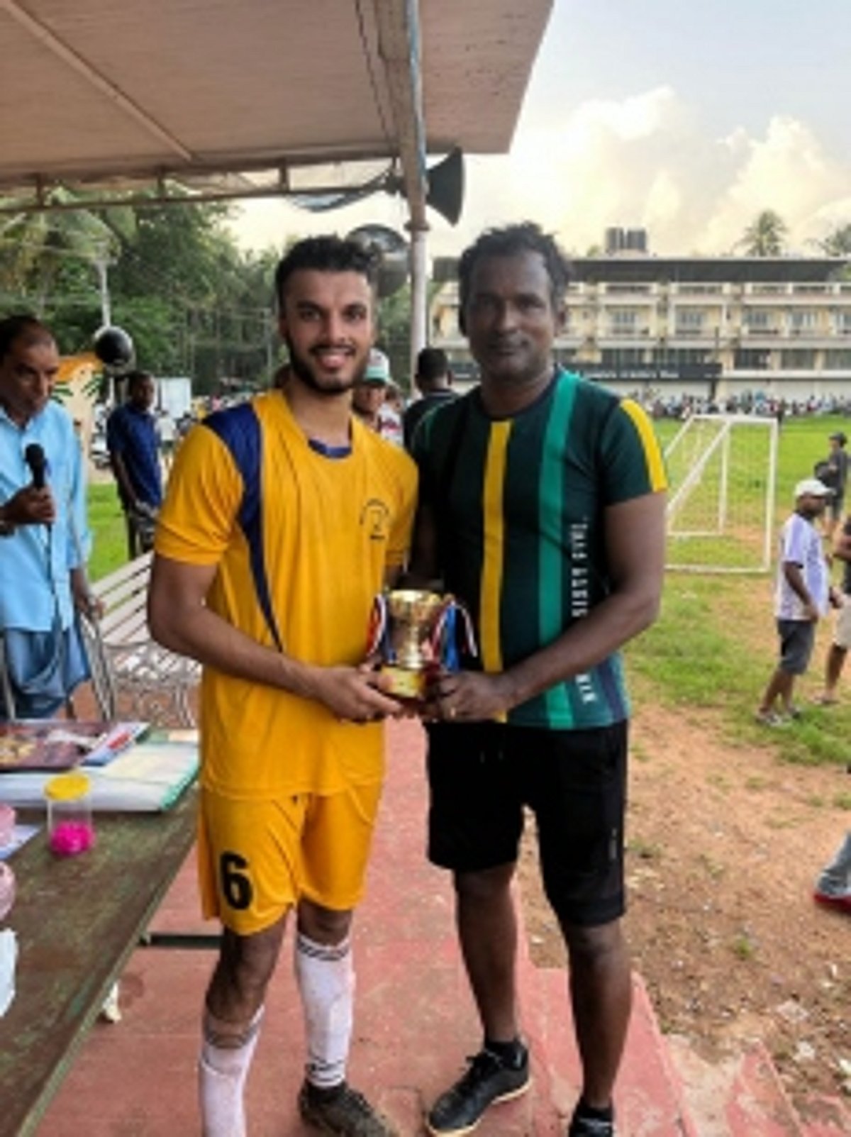 Maina lucky to get past Navelim Villagers