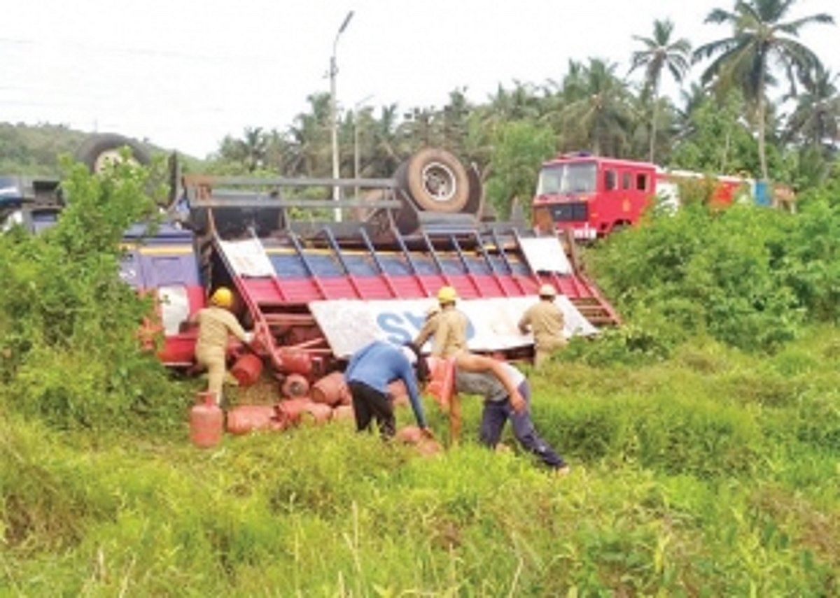 Major tragedy averted at Senaulim