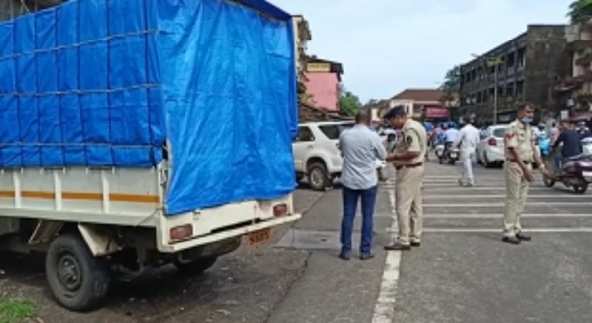 Male body found in a pickup truck near Raviraj hotel Margao.