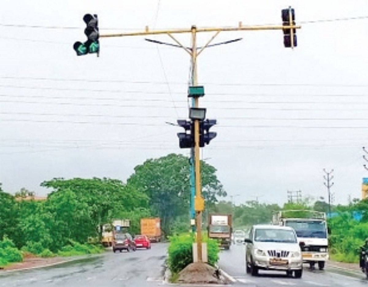 Malfunctioning Verna-Titan  Junction traffic signal repaired