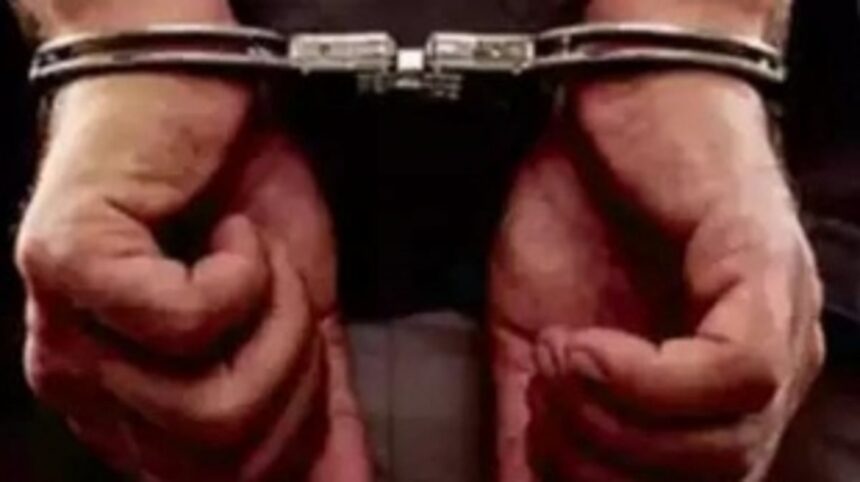 Man arrested for assaulting woman police officer and nurse in Kerala