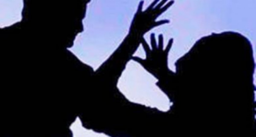 Man assaulted by construction workers, in serious condition