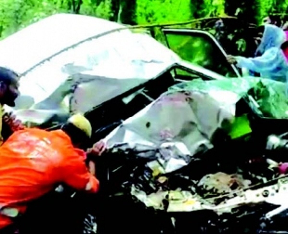 Man injured in road accident