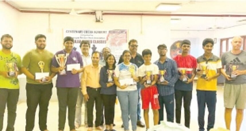 Mandar wins chess title at Baina 1 Mandar wins chess title at Baina