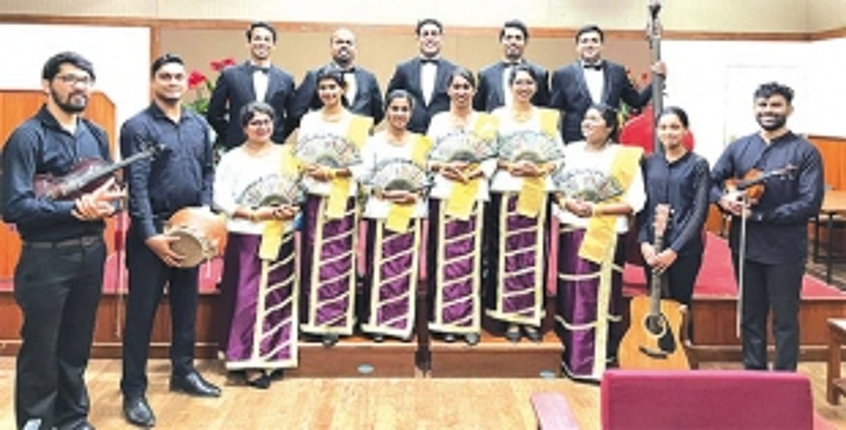 Mandos hold centrestage