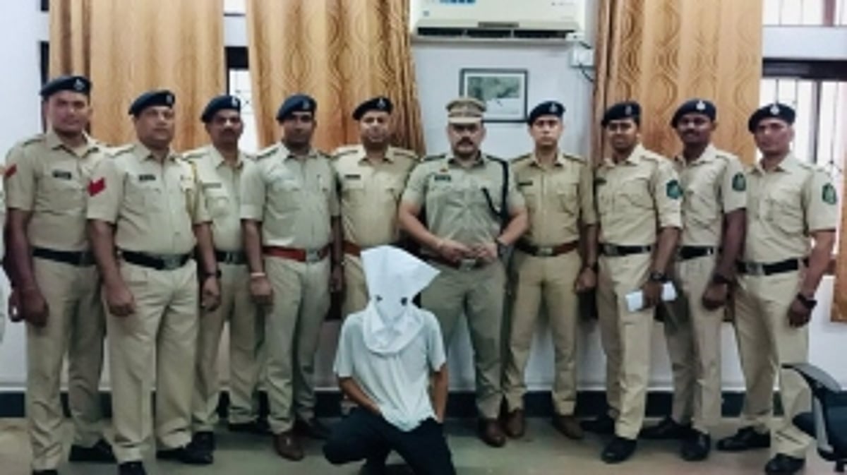 Mandrem Police apprehends Israel national; Drugs worth Rs. 9 Lakh Seized