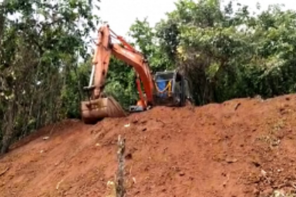 Mandrem VP stops illegal hill cutting at Junaswada