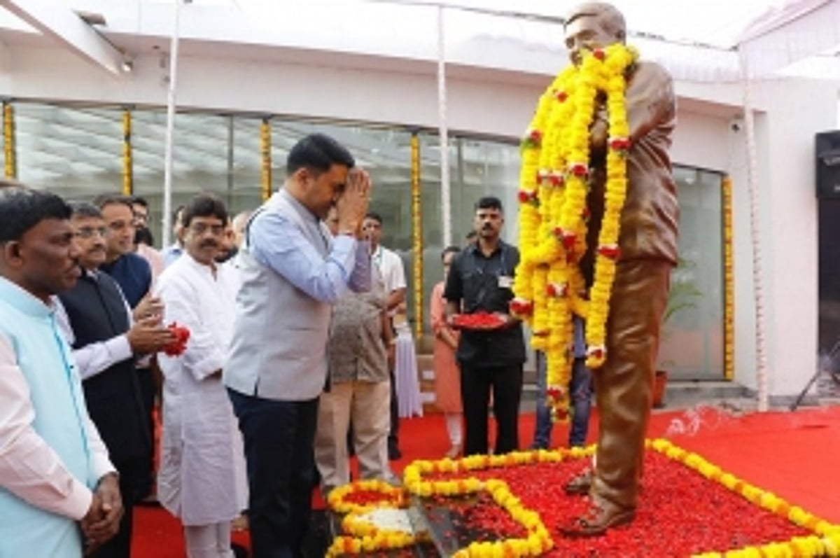 Manohar Parrikar Vidnyan Mahotsav held all across the state on his birthday