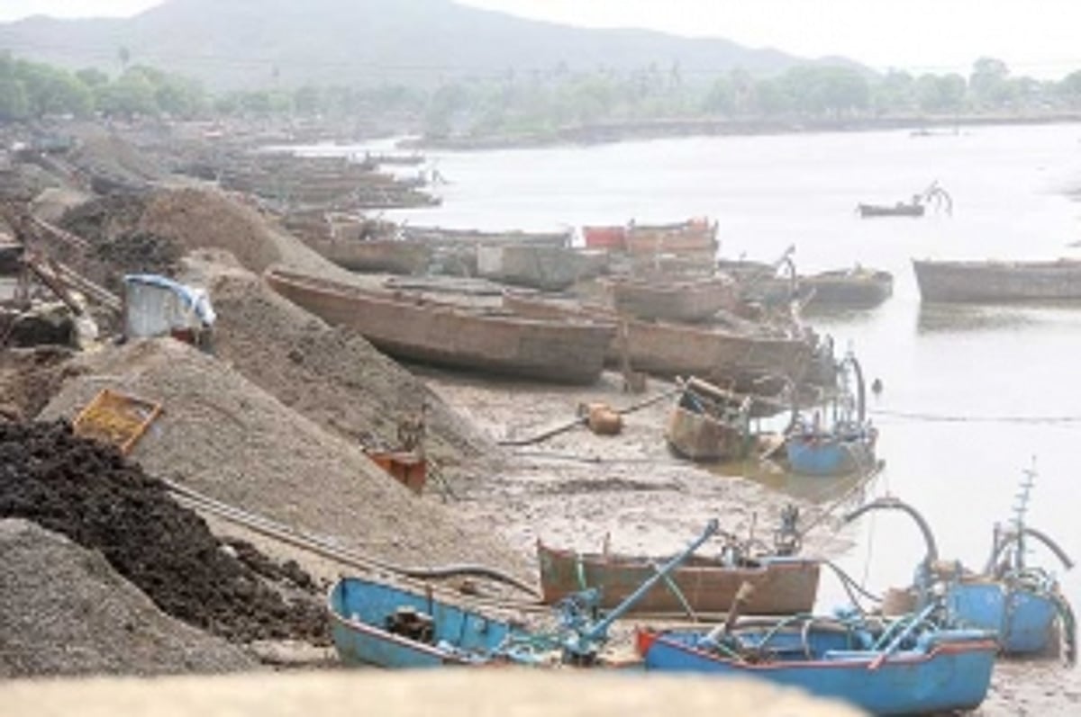 Manufactured sand cheaper, but supply short