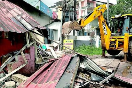 Mapusa Council demolishes 35 illegal structures