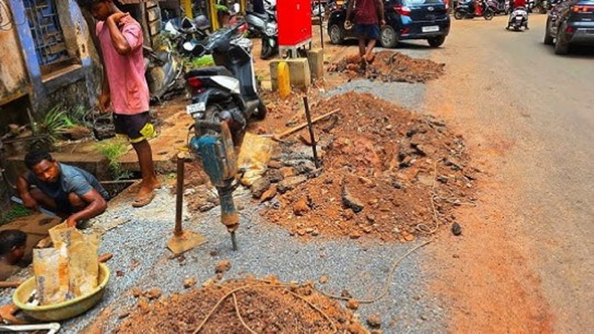 Mapusa MLA Defends Development Work, Slams 'Outsider Interference' 1 Mapusa MLA Defends Development Work, Slams 'Outsider Interference'