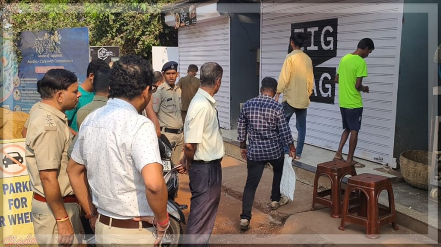 Mapusa Municipal Council Seals 11 Illegal Shops in Ghateshwar Nagar, Sparking Local Concerns 1 Mapusa Municipal Council Seals 11 Illegal Shops in Ghateshwar Nagar, Sparking Local Concerns