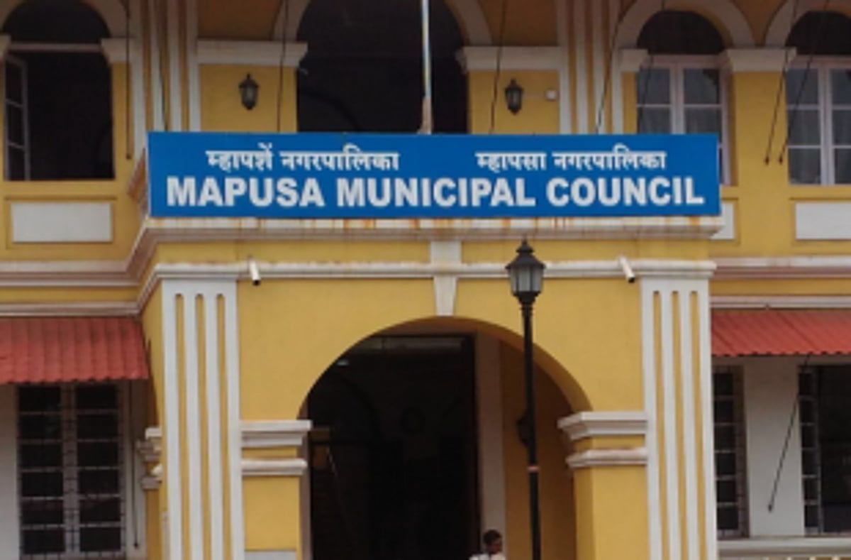 Mapusa Municipality fixes fees for vendors operating at Dev Bodgeshwar fair