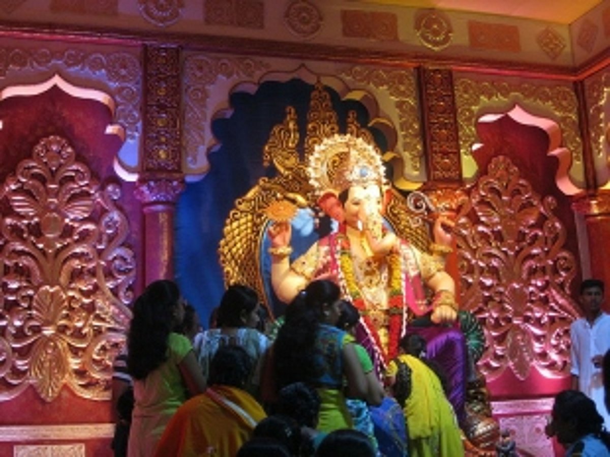 Mapusa Police briefs Ganesh mandals about security measures