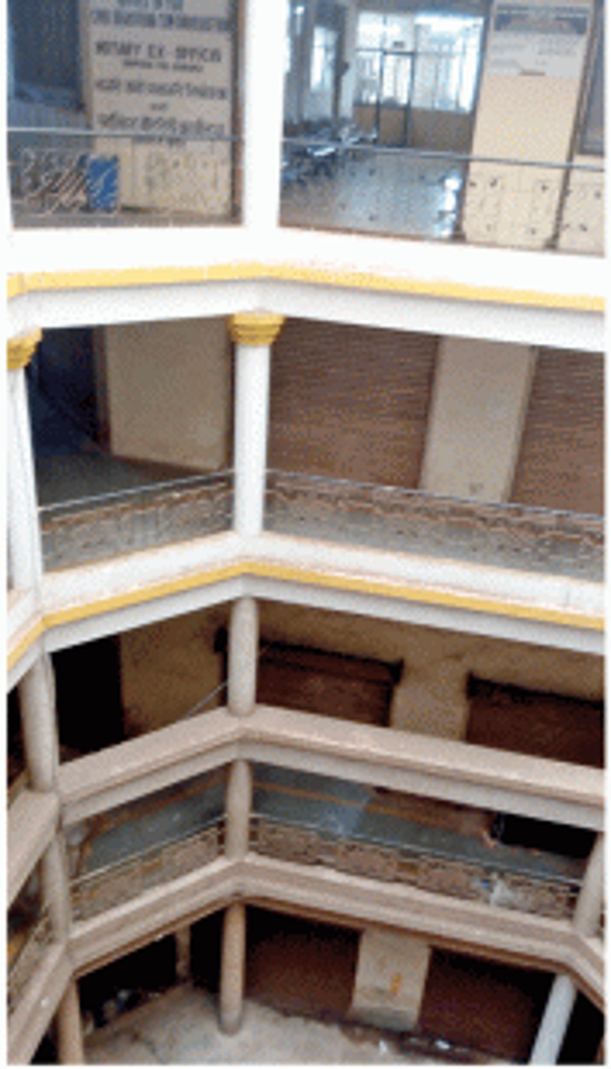 Mapusa Registry Office  inconveniencing citizens