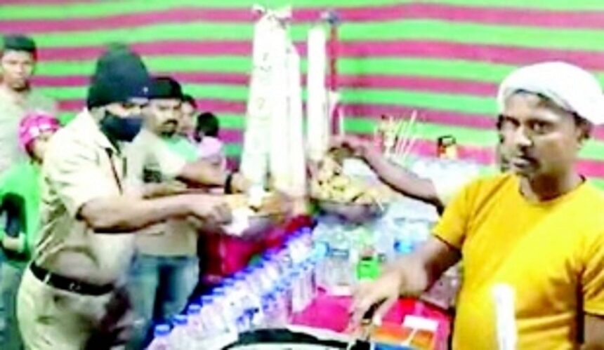 Mapusa civic body cracks down on unlicensed food stalls at Bodgeshwar zatra 1 Mapusa civic body cracks down on unlicensed food stalls at Bodgeshwar zatra