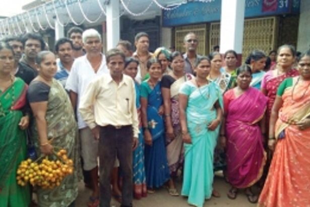 Mapusa civic body gets tough with Chaturti item sellers