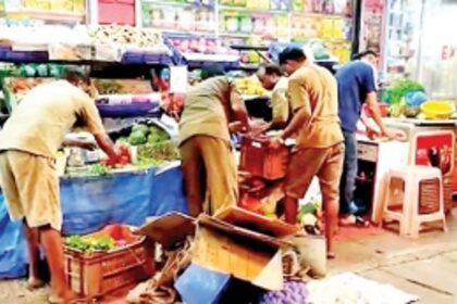 Mapusa civic body talks tough, continues to clear encroachments