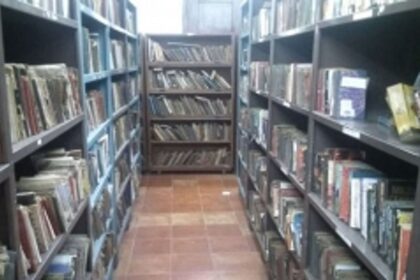 Margao Municipal library stuck in the past