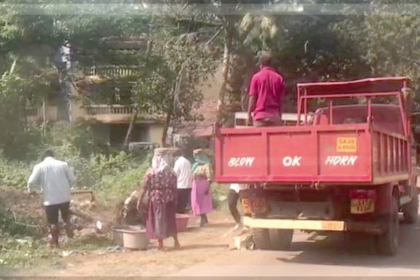 Margao Municipality Truck Caught Illegally Dumping Waste, Residents Outraged