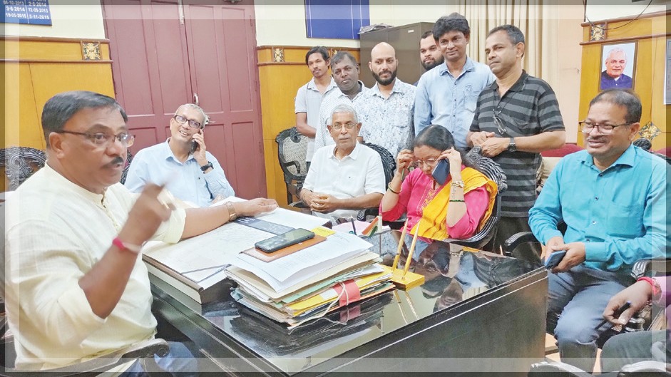 Margao Residents Demand Urgent Action on Leachate from Garbage Trucks