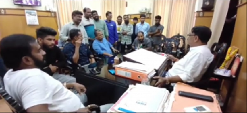 Margao Tender Coconut Sellers Meet MMC CP after Selling Ban