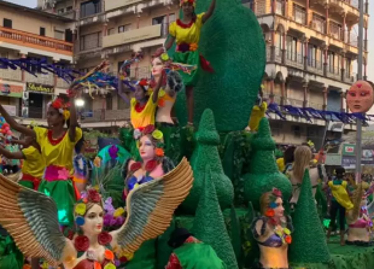 Margao carnival floats parade on February 27