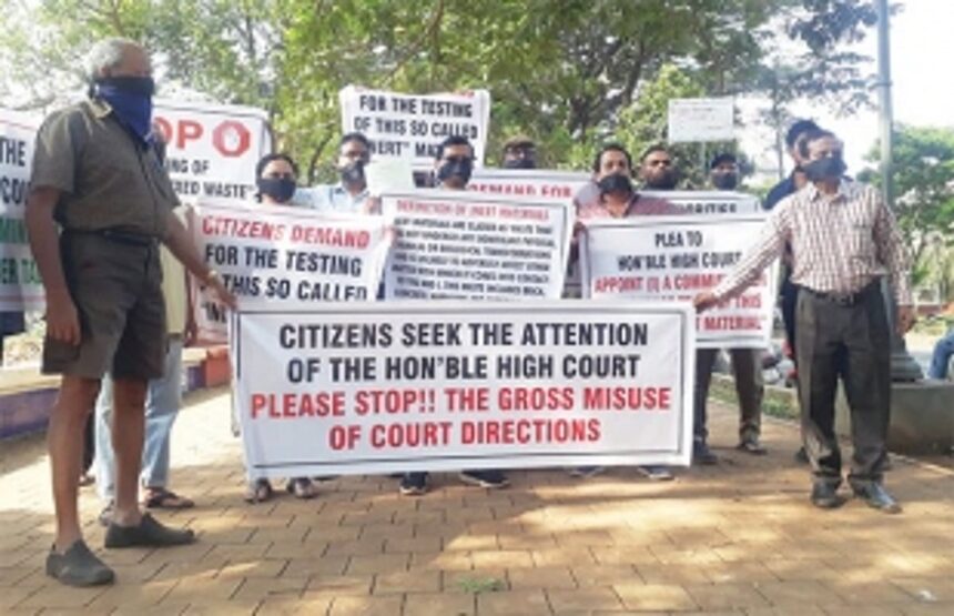 Margao citizens protest dumping of mixed Sonsoddo waste near SGPDA market, petition HC to probe matter 1 Margao citizens protest dumping of mixed Sonsoddo waste near SGPDA market, petition HC to probe matter