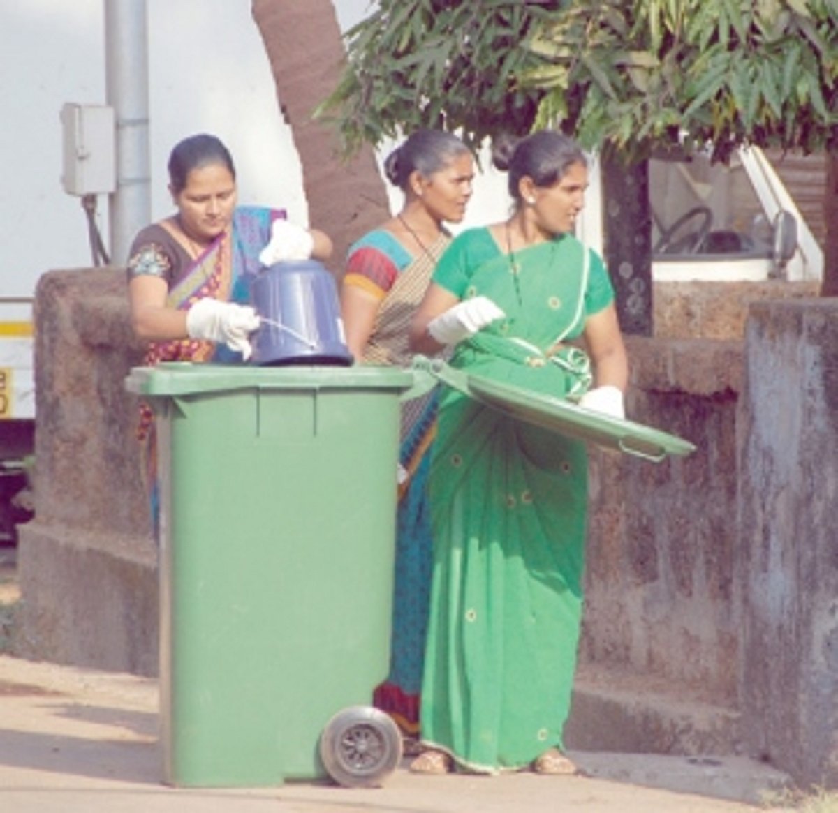 Margao citizens urge MMC chairperson to convene meeting