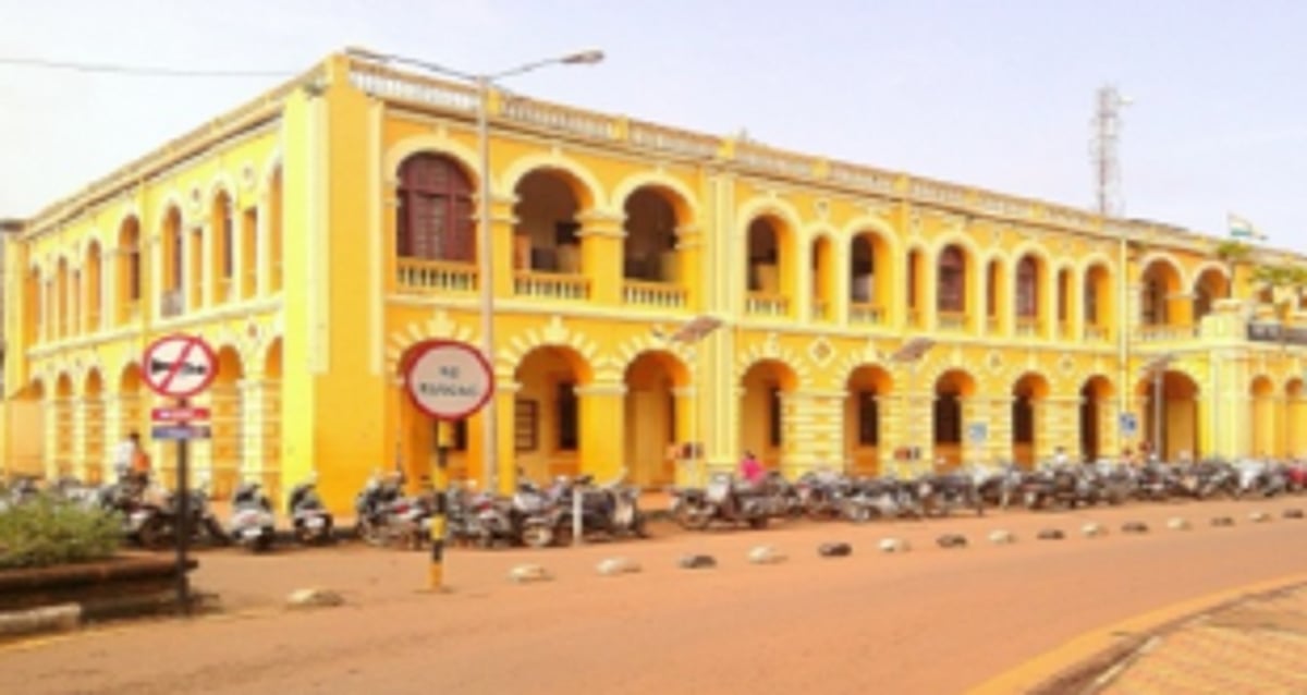 Margao civic body meet turns stormy over  incorrect procedure on shop rent issue