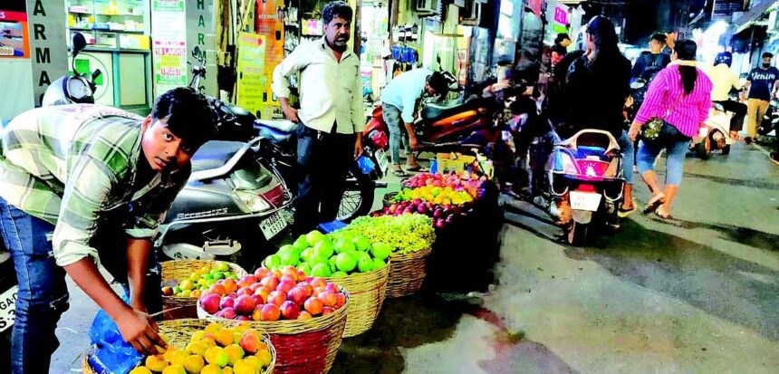 Margao civic body urged to crack down on shops operating sans trade licences 1 Margao civic body urged to crack down on shops operating sans trade licences